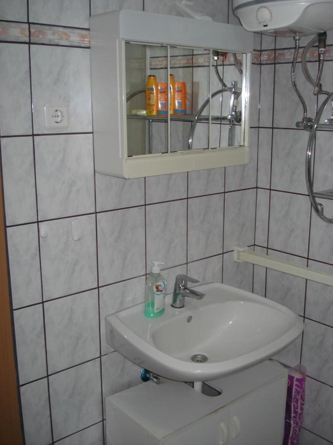 Apartments Zara Вир Экстерьер фото
