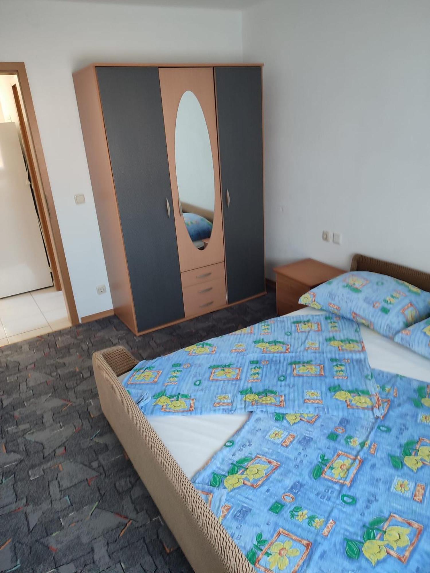 Apartments Zara Вир Экстерьер фото